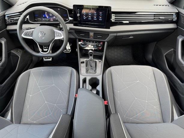 new 2025 Volkswagen Jetta car