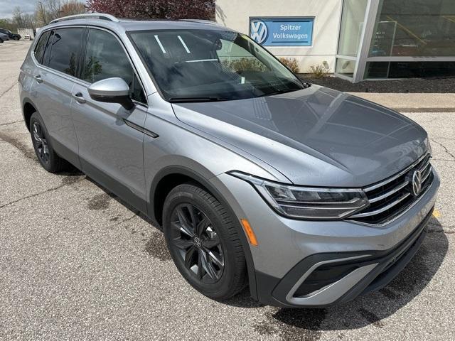 new 2024 Volkswagen Tiguan car, priced at $36,559