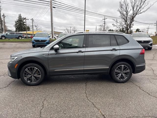 new 2024 Volkswagen Tiguan car, priced at $32,208