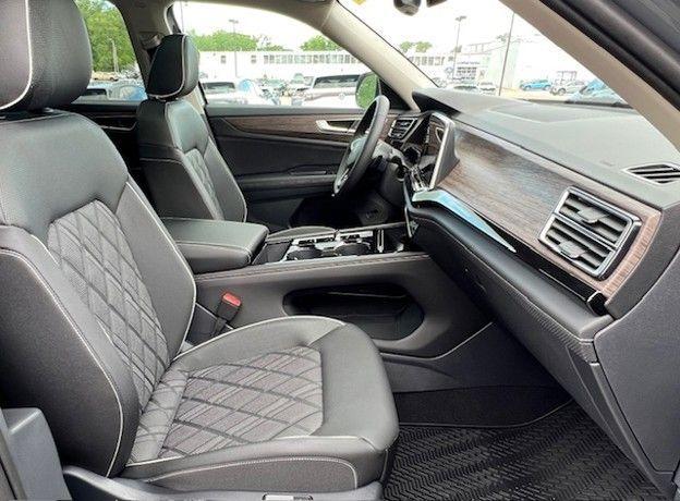 new 2026 Volkswagen Atlas car