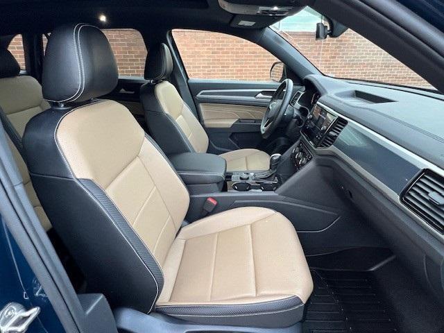 used 2022 Volkswagen Atlas Cross Sport car, priced at $25,408