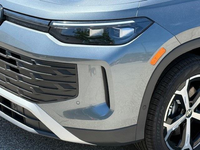 new 2025 Volkswagen Tiguan car, priced at $49,149