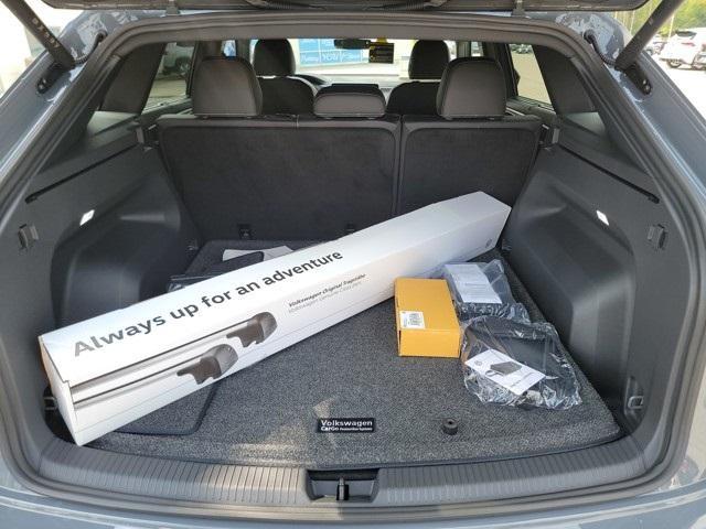 new 2026 Volkswagen Atlas Cross Sport car