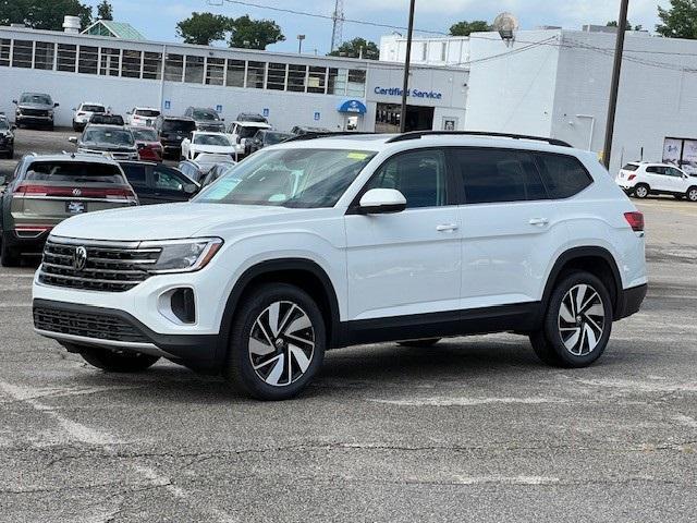 new 2025 Volkswagen Atlas car, priced at $40,633