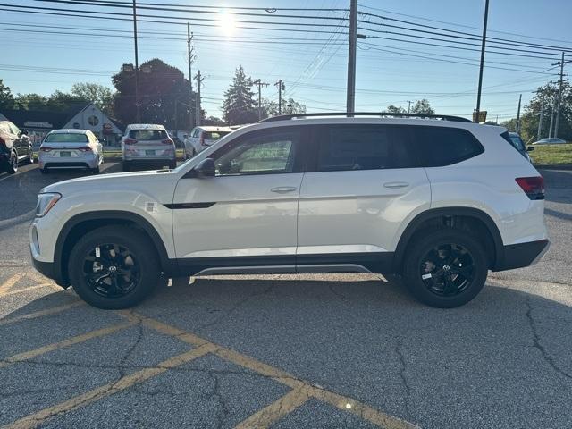 new 2024 Volkswagen Atlas car, priced at $48,477