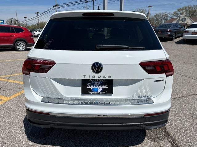 new 2024 Volkswagen Tiguan car, priced at $31,895