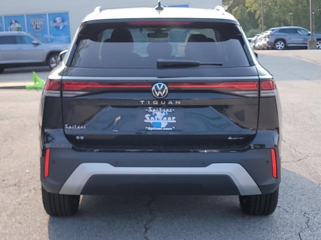 new 2025 Volkswagen Tiguan car, priced at $35,019