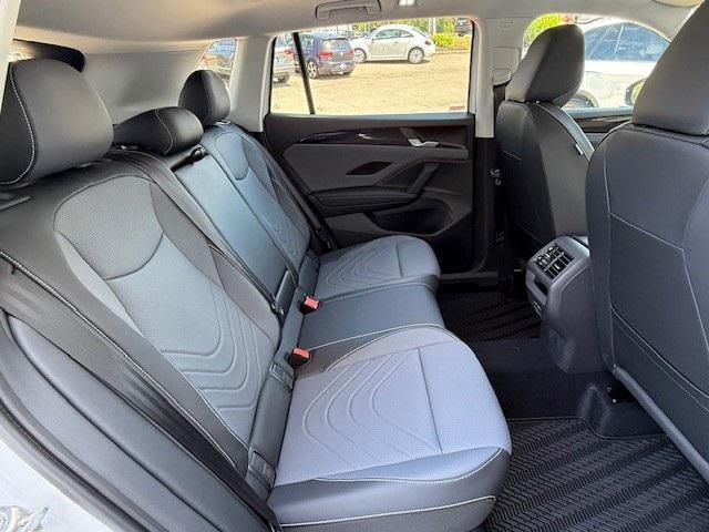 new 2025 Volkswagen Tiguan car, priced at $35,043
