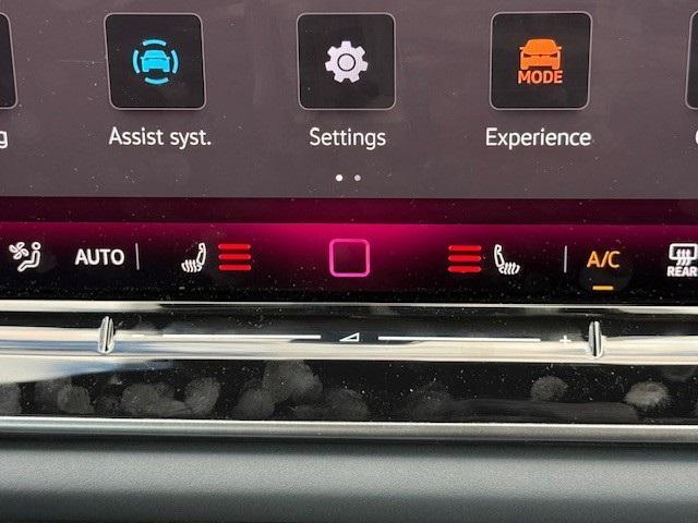 new 2025 Volkswagen Tiguan car, priced at $35,043