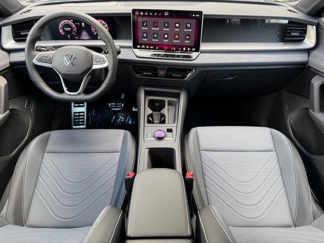 new 2025 Volkswagen Tiguan car, priced at $35,043
