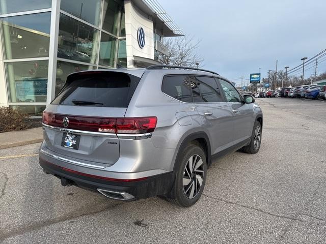 new 2024 Volkswagen Atlas car, priced at $42,317