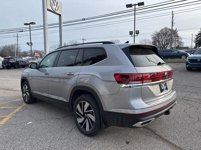 new 2024 Volkswagen Atlas car, priced at $42,317