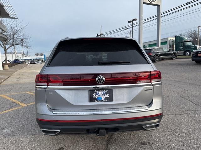 new 2024 Volkswagen Atlas car, priced at $42,317