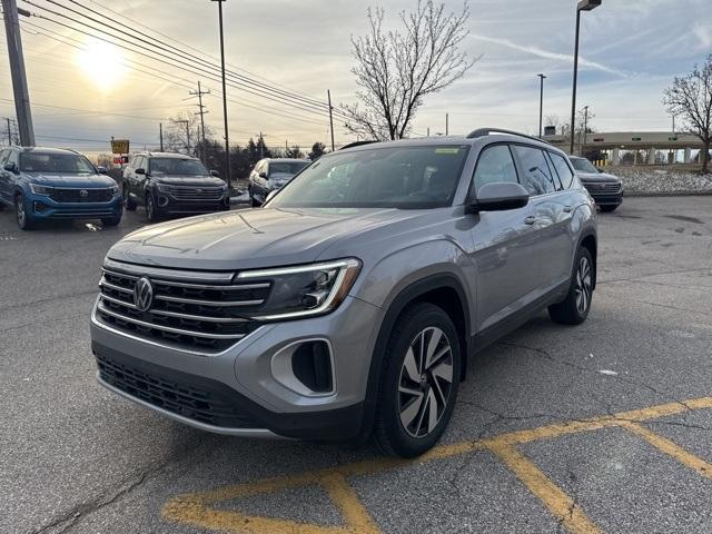 new 2024 Volkswagen Atlas car, priced at $42,317