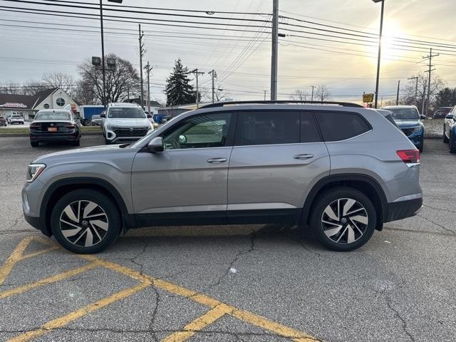 new 2024 Volkswagen Atlas car, priced at $42,317