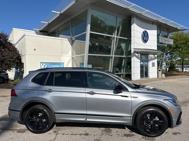 new 2024 Volkswagen Tiguan car, priced at $38,609