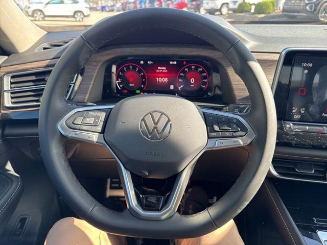 new 2025 Volkswagen Atlas car, priced at $51,238