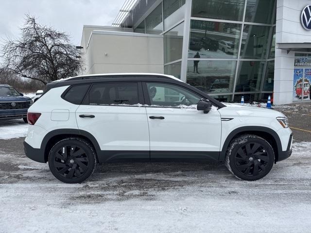 new 2024 Volkswagen Taos car, priced at $31,865