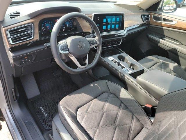 new 2026 Volkswagen Atlas car