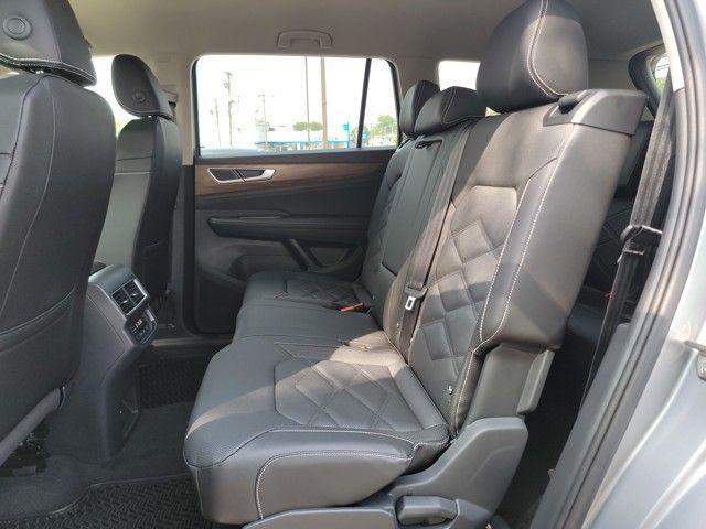 new 2026 Volkswagen Atlas car