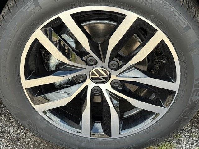new 2025 Volkswagen Jetta car