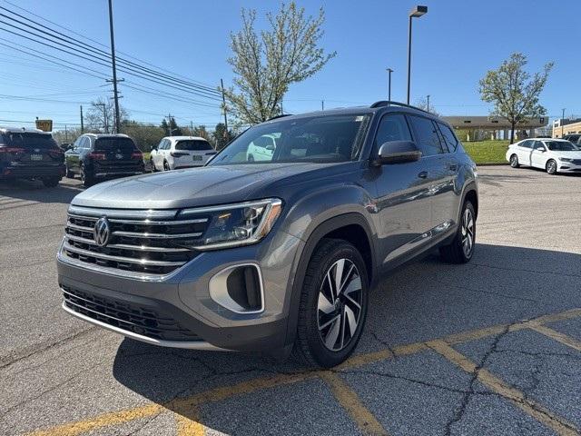 used 2024 Volkswagen Atlas car, priced at $33,012
