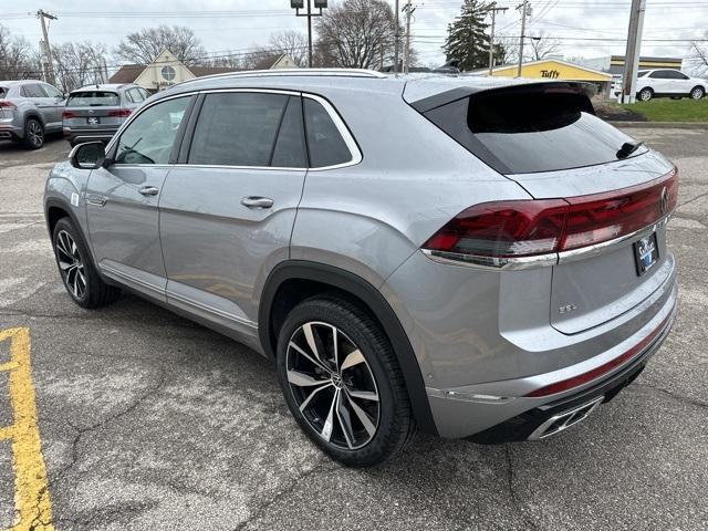 new 2024 Volkswagen Atlas Cross Sport car, priced at $52,516