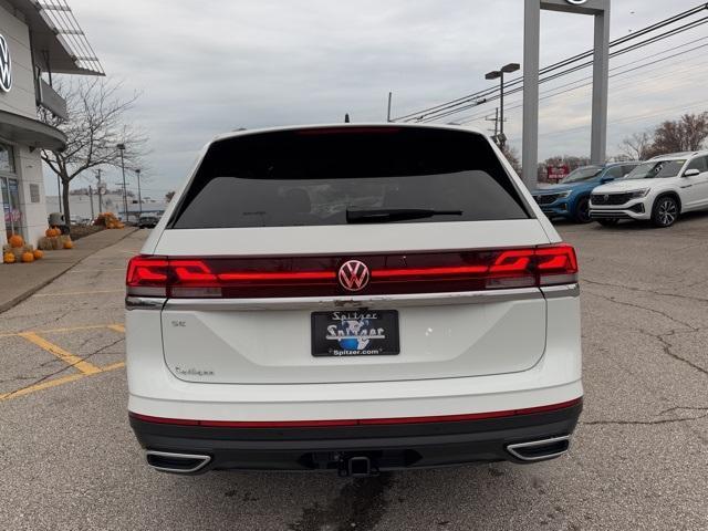 new 2025 Volkswagen Atlas car, priced at $43,056