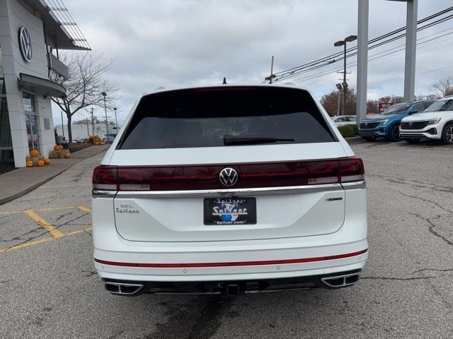 new 2025 Volkswagen Atlas car, priced at $52,857