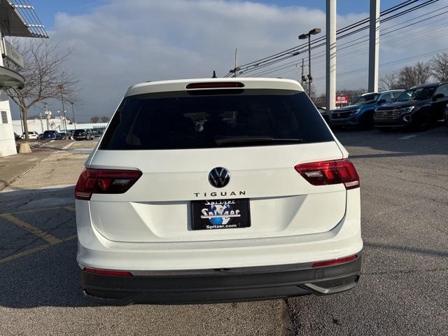 new 2024 Volkswagen Tiguan car, priced at $27,843