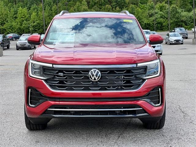 new 2025 Volkswagen Atlas car, priced at $54,175