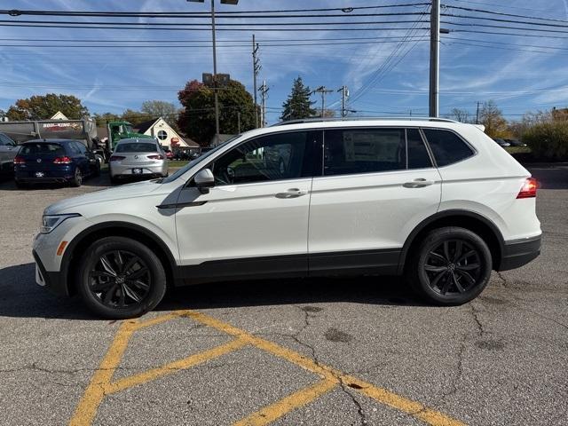 new 2024 Volkswagen Tiguan car, priced at $32,775