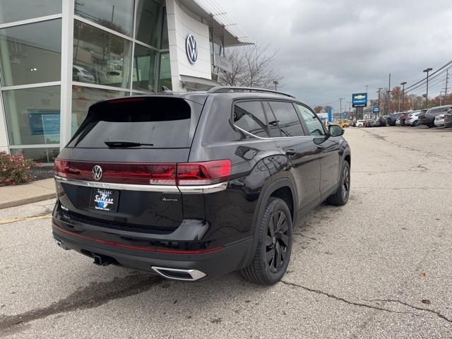 new 2025 Volkswagen Atlas car, priced at $44,327