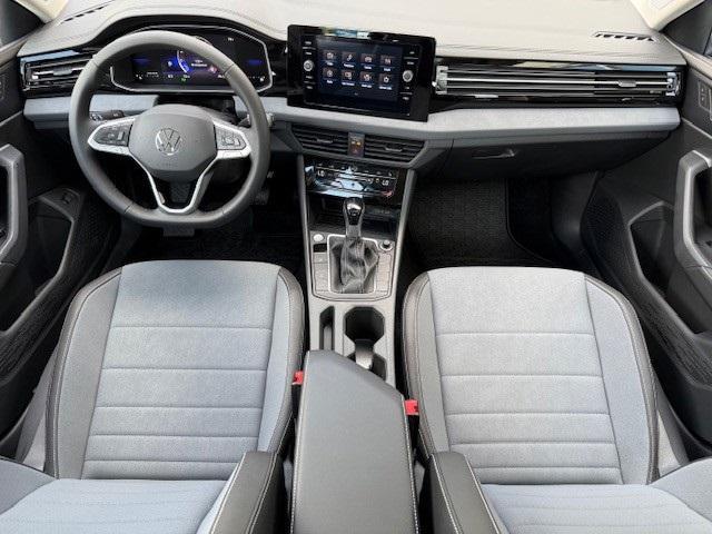new 2025 Volkswagen Jetta car