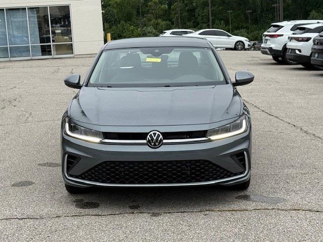 new 2025 Volkswagen Jetta car