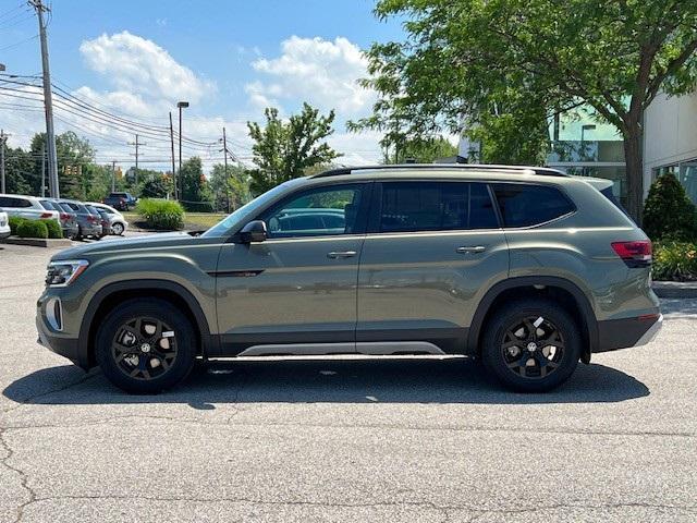 new 2025 Volkswagen Atlas car, priced at $44,443