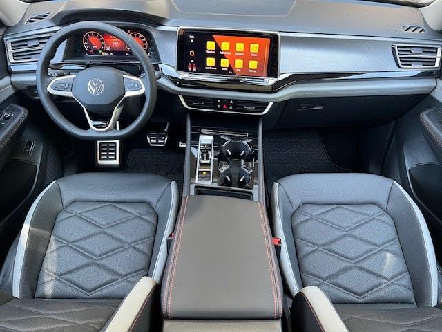 new 2025 Volkswagen Atlas car, priced at $44,443