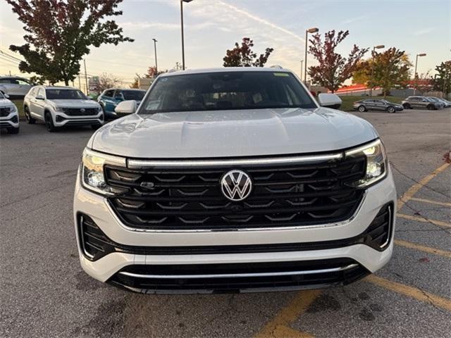 new 2025 Volkswagen Atlas Cross Sport car, priced at $52,851
