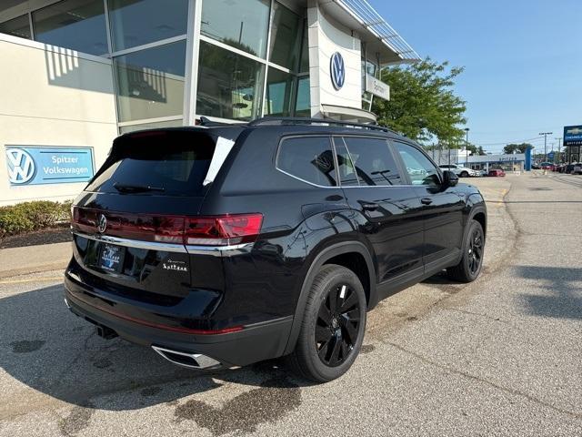 new 2024 Volkswagen Atlas car, priced at $41,338