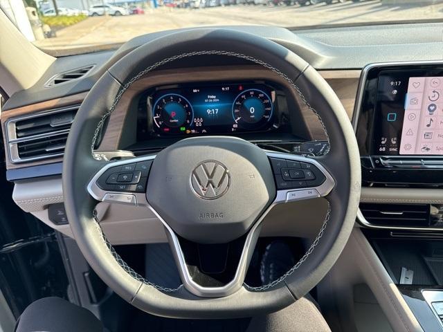 new 2024 Volkswagen Atlas car, priced at $41,338