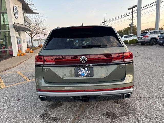 new 2025 Volkswagen Atlas car, priced at $45,906