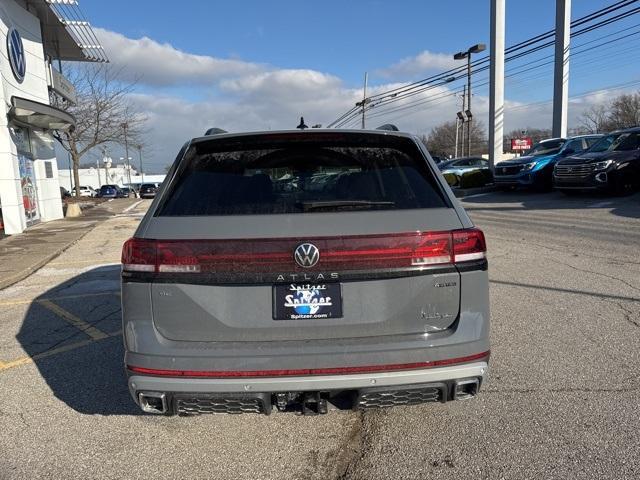 new 2025 Volkswagen Atlas car, priced at $46,343