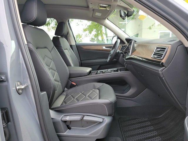 new 2026 Volkswagen Atlas car