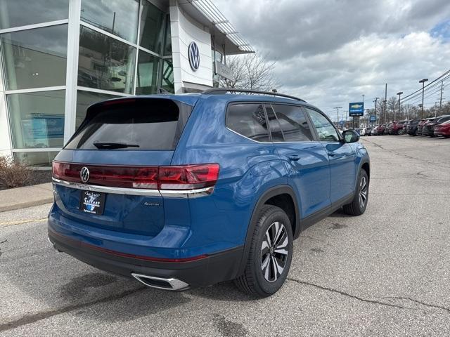 new 2025 Volkswagen Atlas car, priced at $40,052