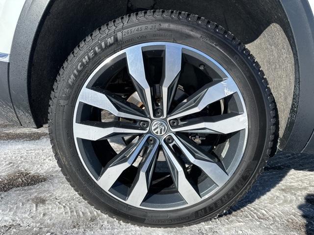 used 2019 Volkswagen Atlas car, priced at $25,995