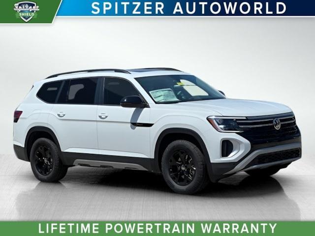 new 2025 Volkswagen Atlas car, priced at $44,443