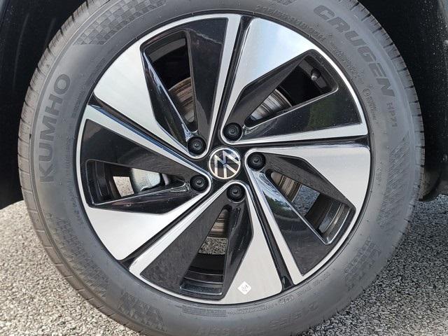 new 2025 Volkswagen Taos car, priced at $28,696