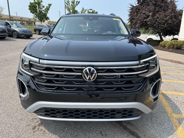 new 2024 Volkswagen Atlas car, priced at $47,094