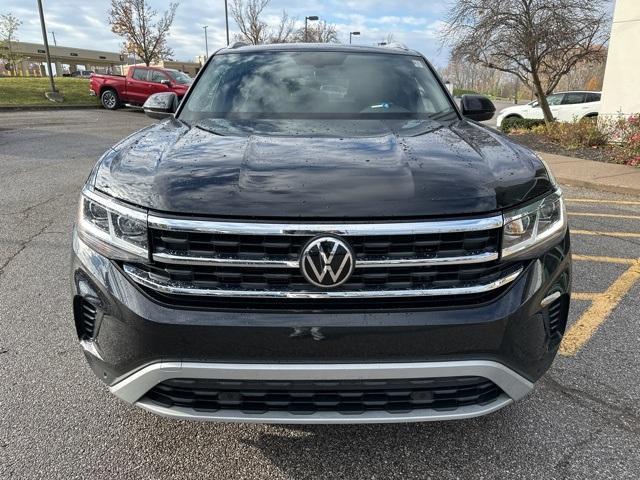 used 2022 Volkswagen Atlas Cross Sport car, priced at $27,995