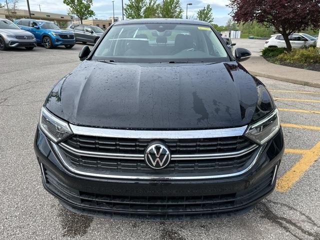 new 2024 Volkswagen Jetta car, priced at $27,375